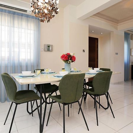 Villa Oceania - Beachfront Paralimni Exteriér fotografie